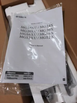 Mesa de mezclas Yamaha MG12XU