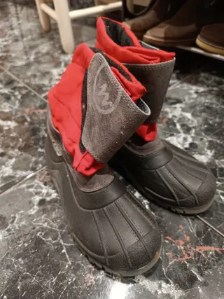 Mono de Nieve Rojo y Azul