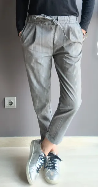 Pantalón de cuadros mujer
