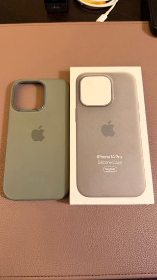 iPhone 14 Pro 256GB + Accesorios