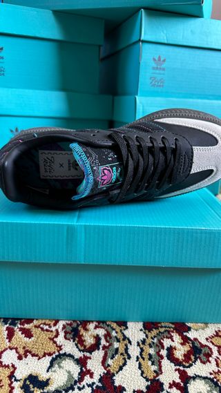 Adidas Samba Beige y Negro