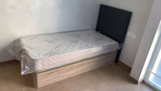 Liquidación Cama Completa con Cabecero