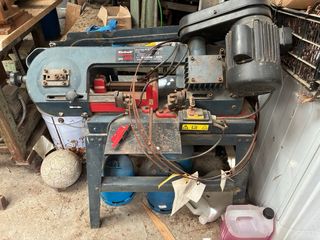 Sierra de banda Einhell MBS 400