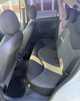 Citroen C3 2007 TAN SOLO 150.000 KM PEGATINA B 🟡