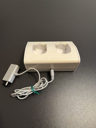 Pack 2 Bases Carga Joytech para Wii