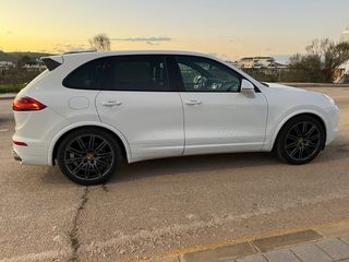 Porsche Cayenne 2017