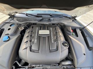 Porsche Cayenne 2017