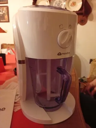 Picadora de hielo eléctrica Mandine