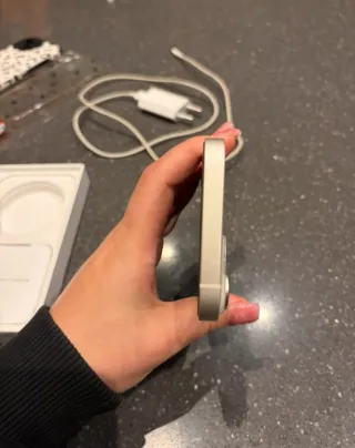 iPhone 14 128GB Plata - 85% Batería