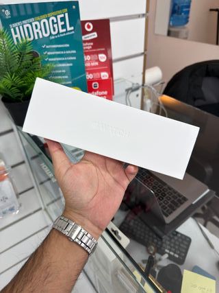 Apple Watch Series 11 GPS 46mm Plata