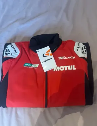 Chaqueta Motul Ducati Roja. Nueva