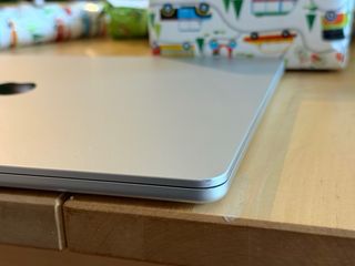 MacBook Air 15 M2 256GB Plata 2023