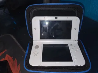 New Nintendo 3DS XL Zelda Breath of the Wild