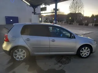 Volkswagen Golf 2005