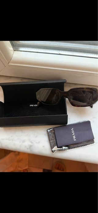 Occhiali da sole Prada Tortora