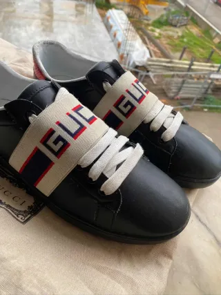 Zapatos Gucci Negros con Banda Multicolor