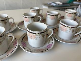Juego de tazas de porcelana