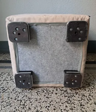 Pouf poggiapiedi beige come nuovo