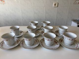 Juego de té porcelana floral dorado