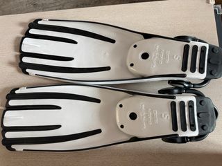 Aletas Mares Avanti Quattro Nuevas