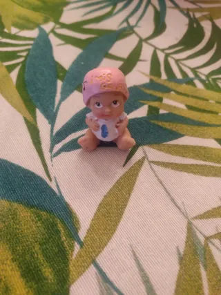 Muñeco bebé pelón de Elena Huelva