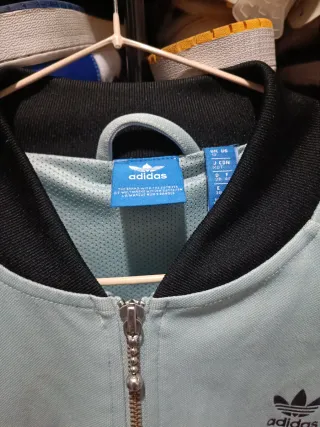 Chaqueta Bomber Adidas Negra y Turquesa