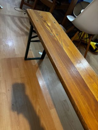 Banco de madera rústico