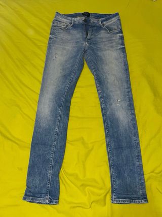 Pantalónes vaqueros