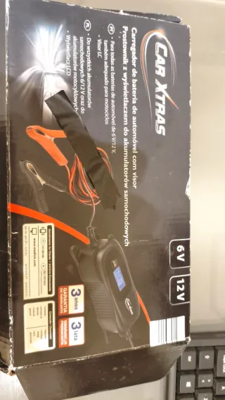 Carregador  Carro/Moto Made in Germany 6V/12V