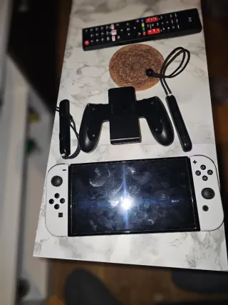 Nintendo Switch oled  Blanca