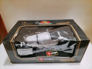 Mercedes Benz SSKL (1931) Bburago 1/18