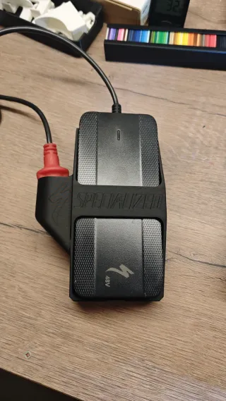 Soporte Batería Specialized Pared