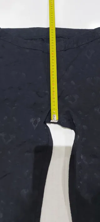 Pantalón negro adamascado