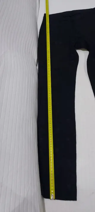 Pantalón negro adamascado