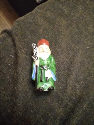 Figura Buda antiguo verde bastón