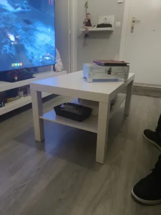 Mueble TV y mesa auxiliar