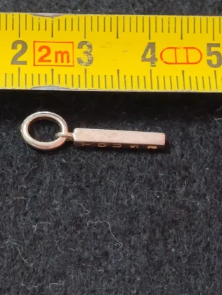 Colgante Barrita Tous con Anillas