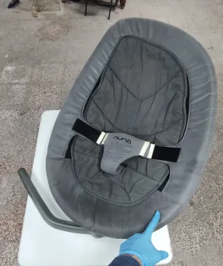 Hamaca oscilante bebé Nuna Leaf