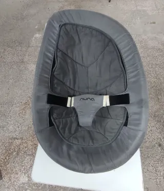 Hamaca oscilante bebé Nuna Leaf