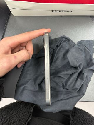 iPhone 16 Pro 256 GB Titanio Natural