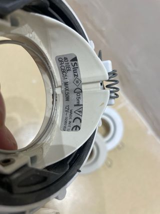 Focos empotrables blancos (4 unidades)