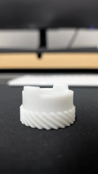 Piñón odómetro Honda Dominator