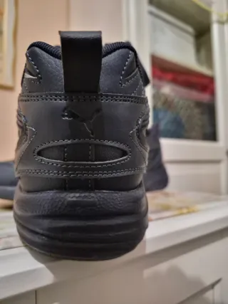 Sneakers Puma Unisex N.47 Nere