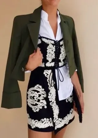 Conjunto Top y Falda Bordada Talla S