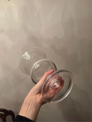 Vaso in vetro trasparente decorato