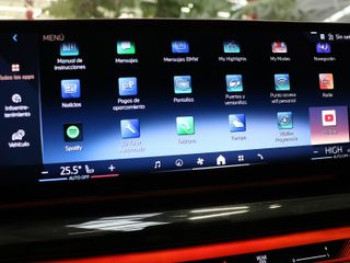 BMW i5 eDrive40 250 kW (340 CV)