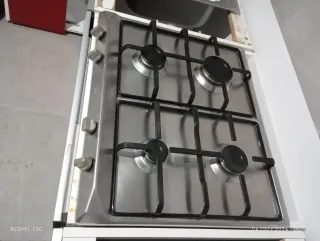Cocina de gas 4 fuegos