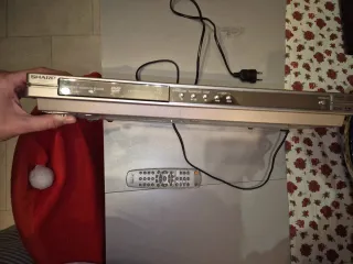 Lettore DVD Sharp