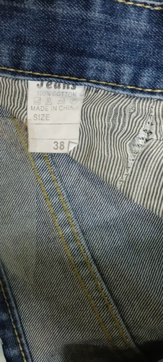 Jeans diesel taglia 38 mod.dritto