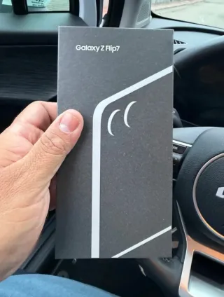 Samsung Galaxy Z Flip 7 256GB Azul